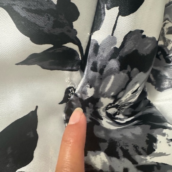 Xcape Elegant Black and White Floral Maxi Ball Gown Mermaid Women's Dress - Picture 9 of 11